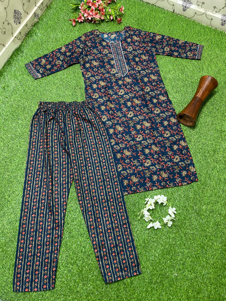 Shamal Printed Cotton Blend Kurti With Bottom Catalog
